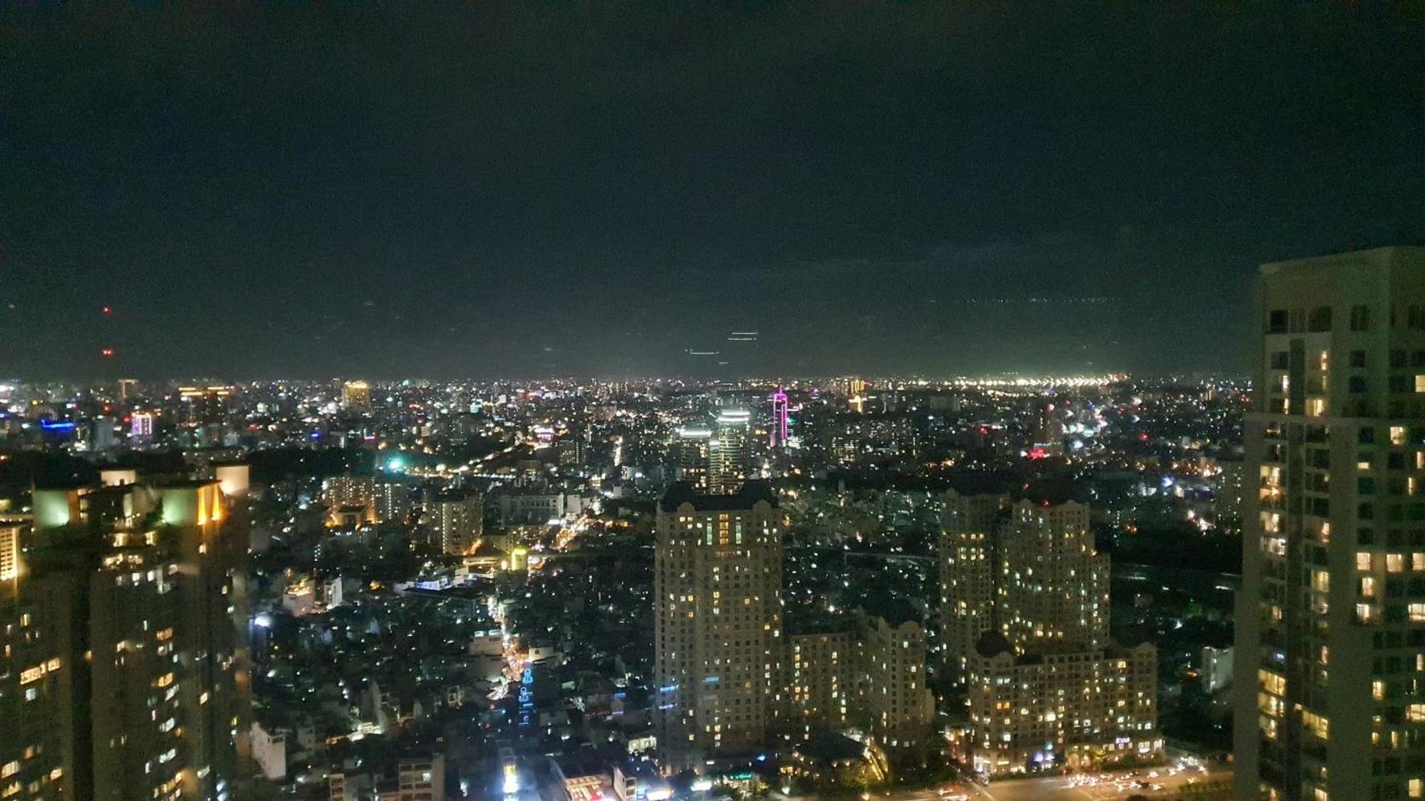 Cherry Homeapart Vinhomes Central Park ホーチミン市 エクステリア 写真