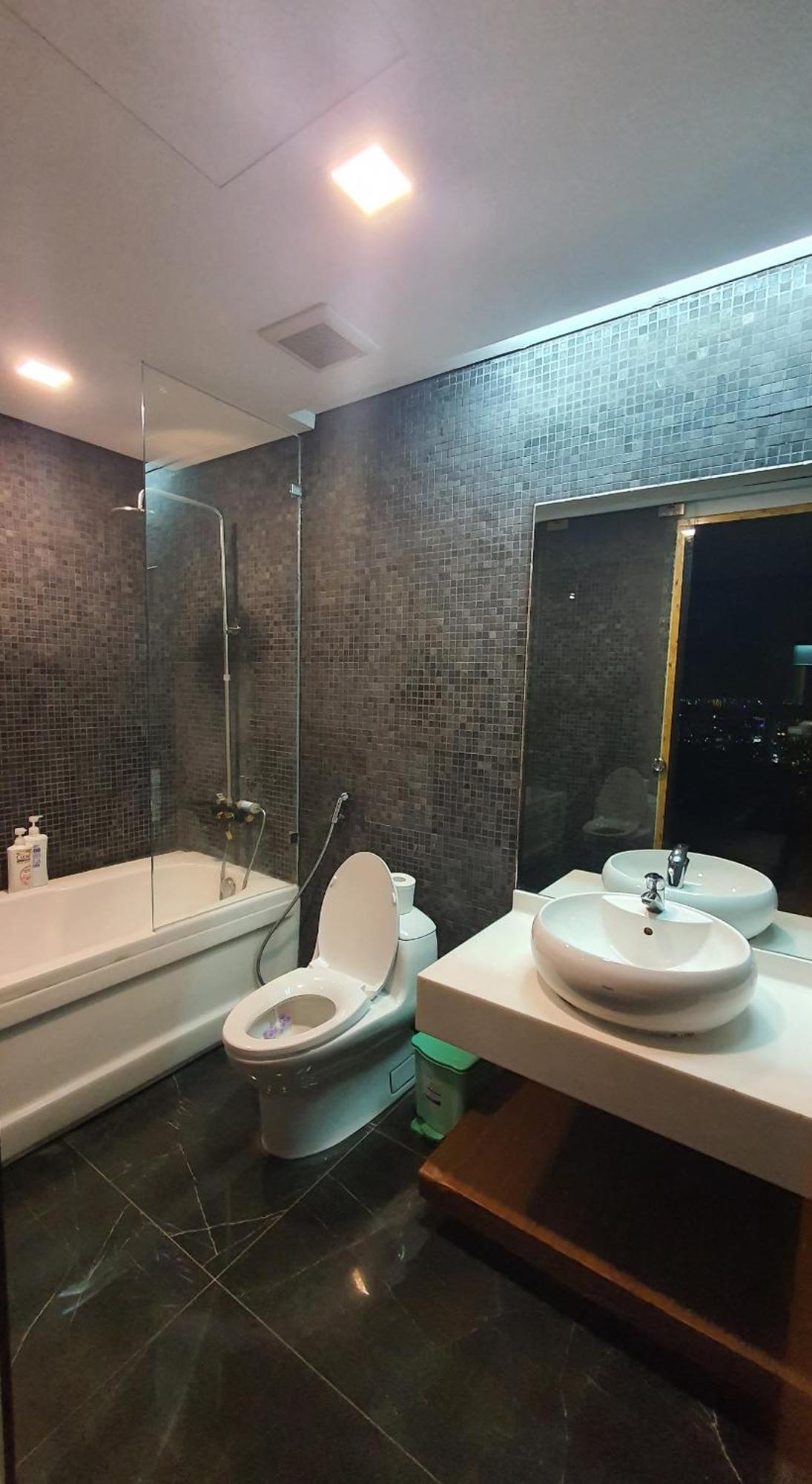 Cherry Homeapart Vinhomes Central Park ホーチミン市 エクステリア 写真