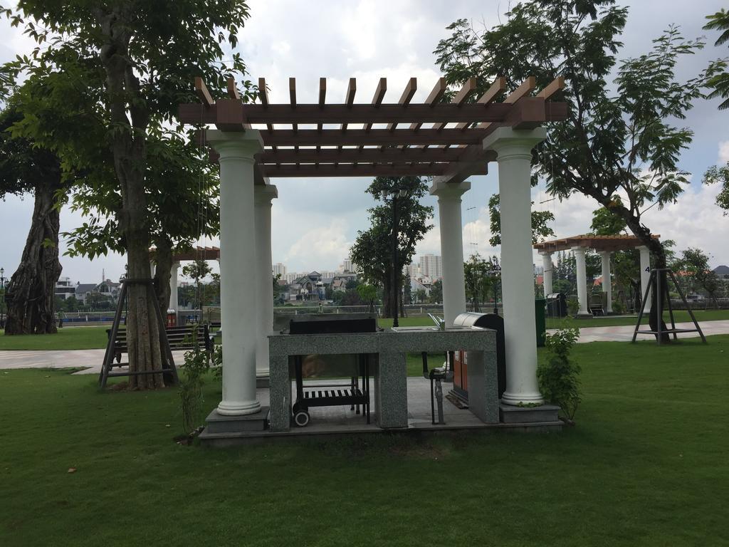 Cherry Homeapart Vinhomes Central Park ホーチミン市 エクステリア 写真