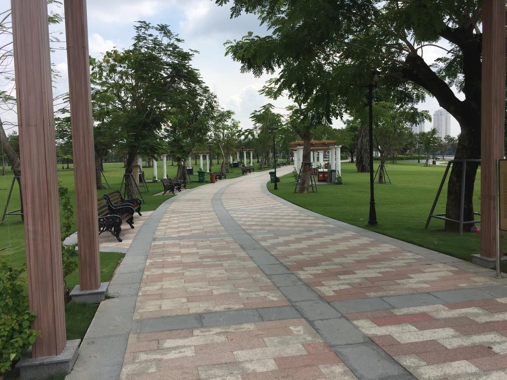 Cherry Homeapart Vinhomes Central Park ホーチミン市 エクステリア 写真