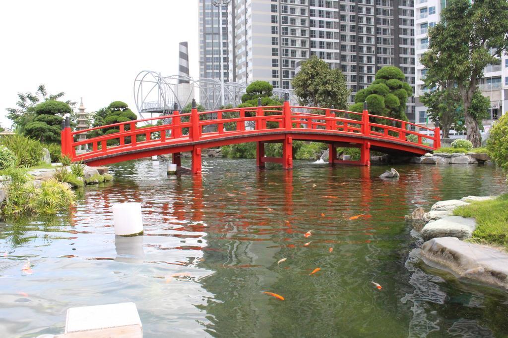 Cherry Homeapart Vinhomes Central Park ホーチミン市 エクステリア 写真